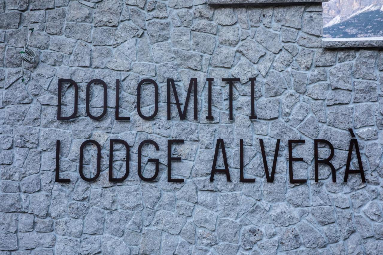 Dolomiti Lodge Alvera Cortina dʼAmpezzo Exteriör bild