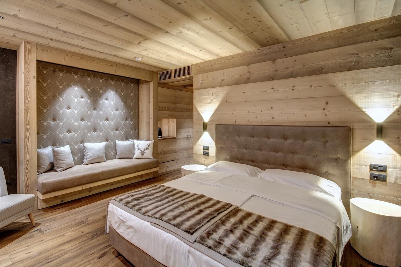 Dolomiti Lodge Alvera Cortina dʼAmpezzo Exteriör bild